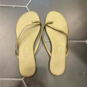 TKEES Women's Sage Green Sandals